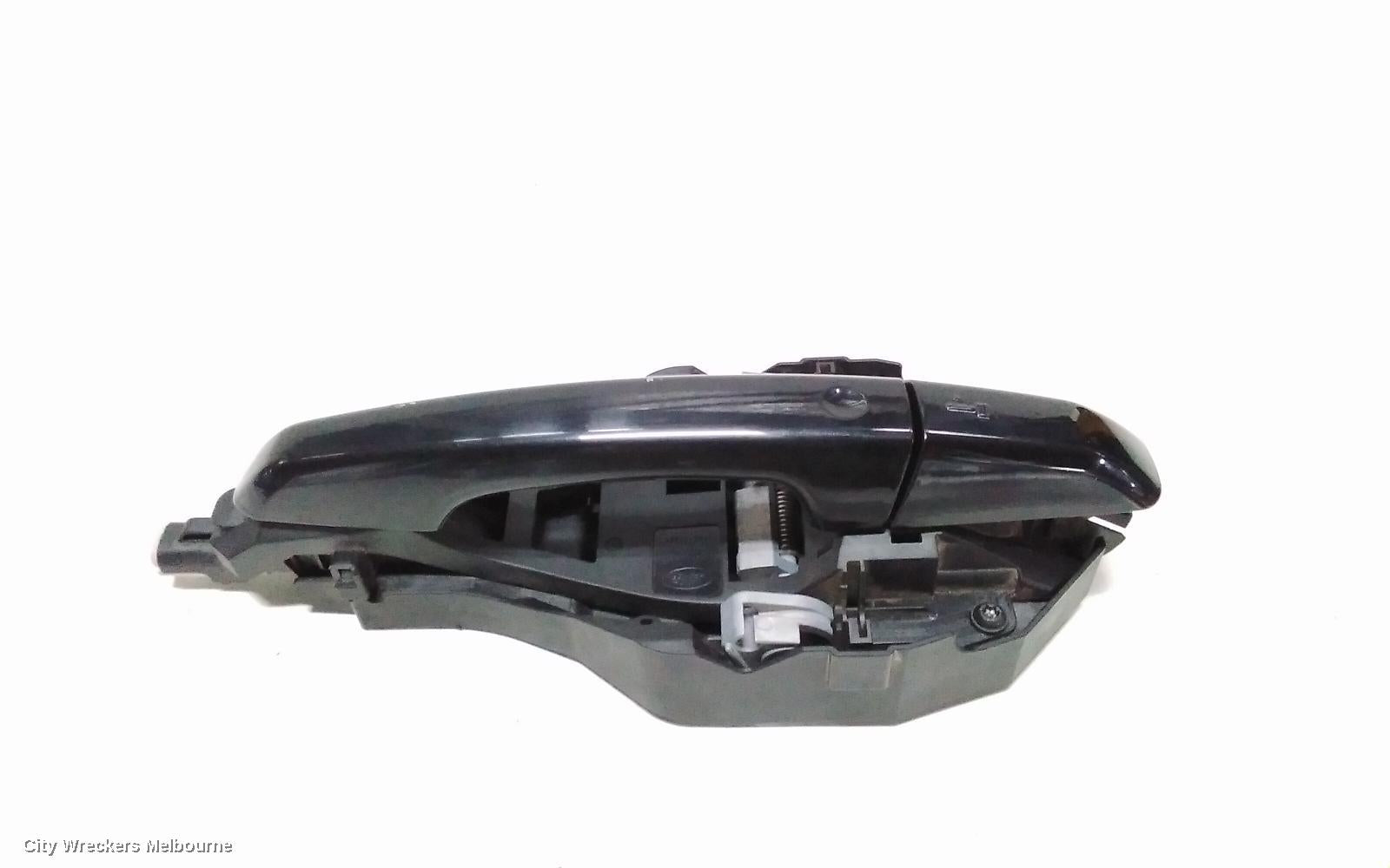 LAND ROVER DISCOVERY SPORT DOOR HANDLE, RH FRONT, OUTER, COLOUR CODED, W/ CHROME INSERT TYPE, L550, 01/2015 - 06/2019 - Image 1