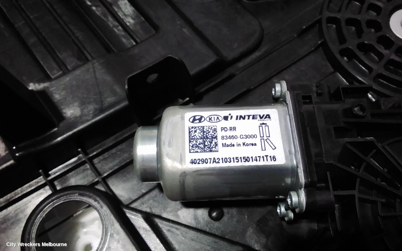 HYUNDAI I30 RIGHT REAR WND REG/MOTOR, PD, HATCH (S. KOREA VIN KMHH), DOOR REG ASSY (REG AND MOTOR), 03/2017 ONWARDS - Image 2