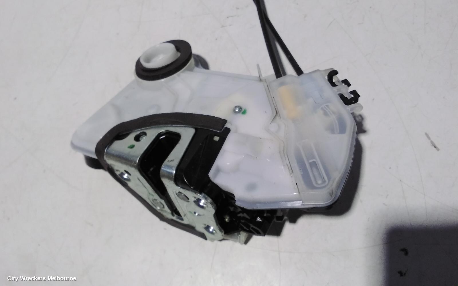 TOYOTA KLUGER DOOR/BOOT/GATE LOCK, LEFT FRONT DOOR LOCK, GSU50/GSU55, 03/2014 - 02/2021 - Image 3