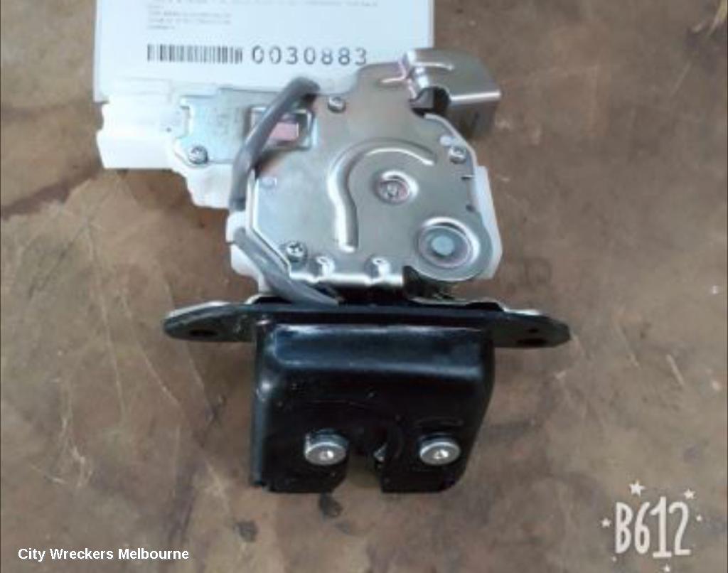 HONDA HRV DOOR/BOOT/GATE LOCK, TAILGATE LOCK, RU5, 12/2014 ONWARDS - Image 1