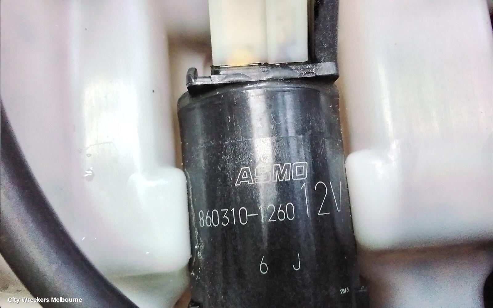 FORD ESCAPE WASHER BOTTLE, BA-ZA-ZB, 02/2001 - 05/2006 - Image 3