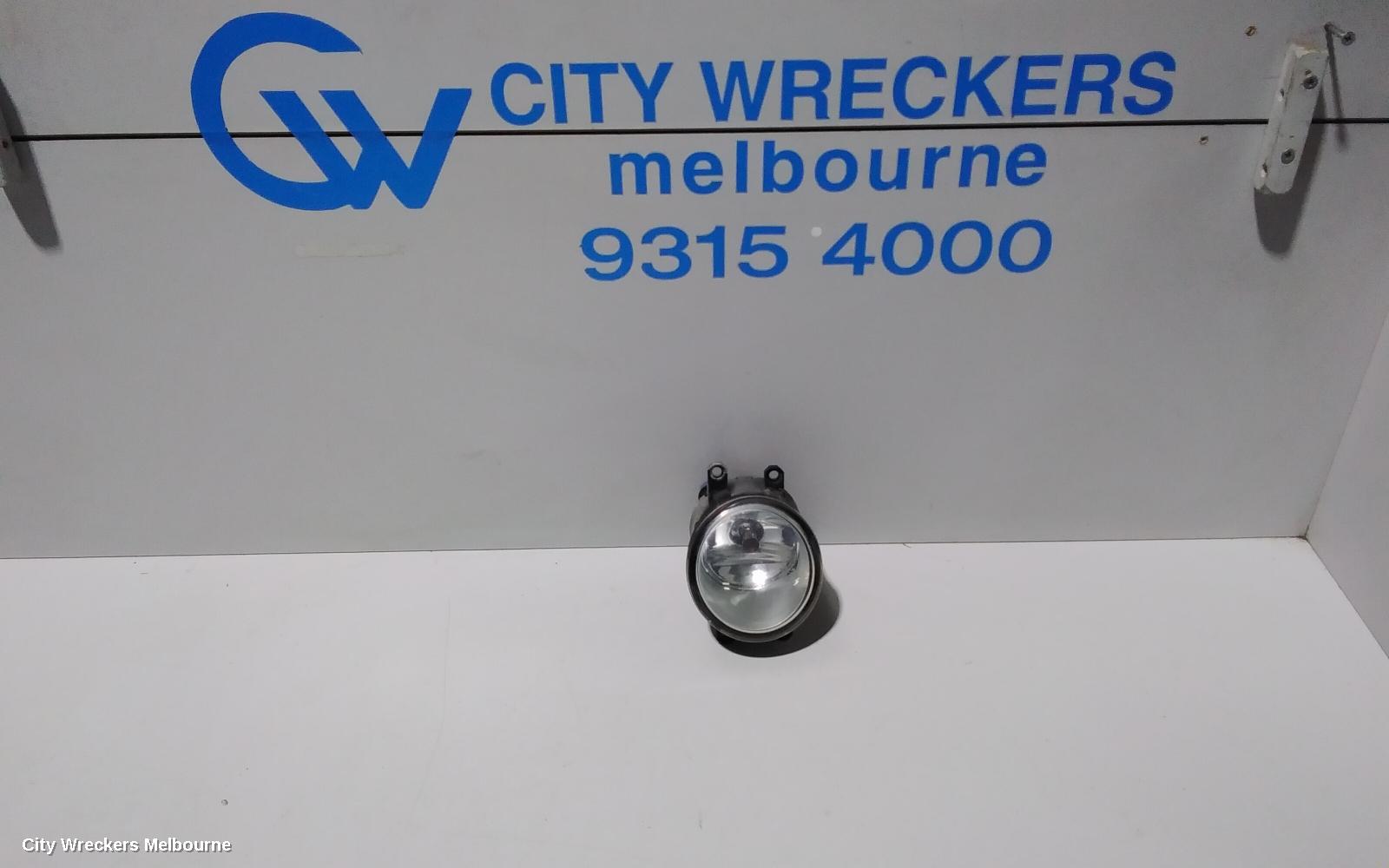TOYOTA TARAGO RIGHT INDICATOR/FOG/SIDE, BUMPER FOGLAMP, ACR50R, 03/2006 - 06/2020 - Image 1