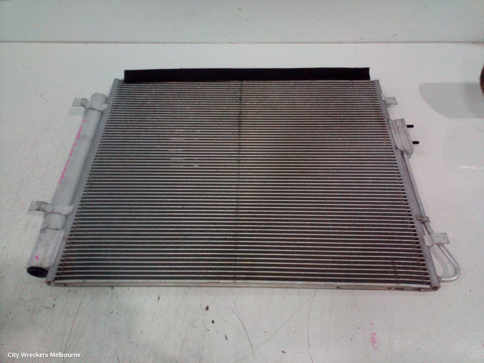 KIA SORENTO A/C CONDENSER, UM, 2.2, DIESEL, 06/2015 - 01/2020 - Image 2