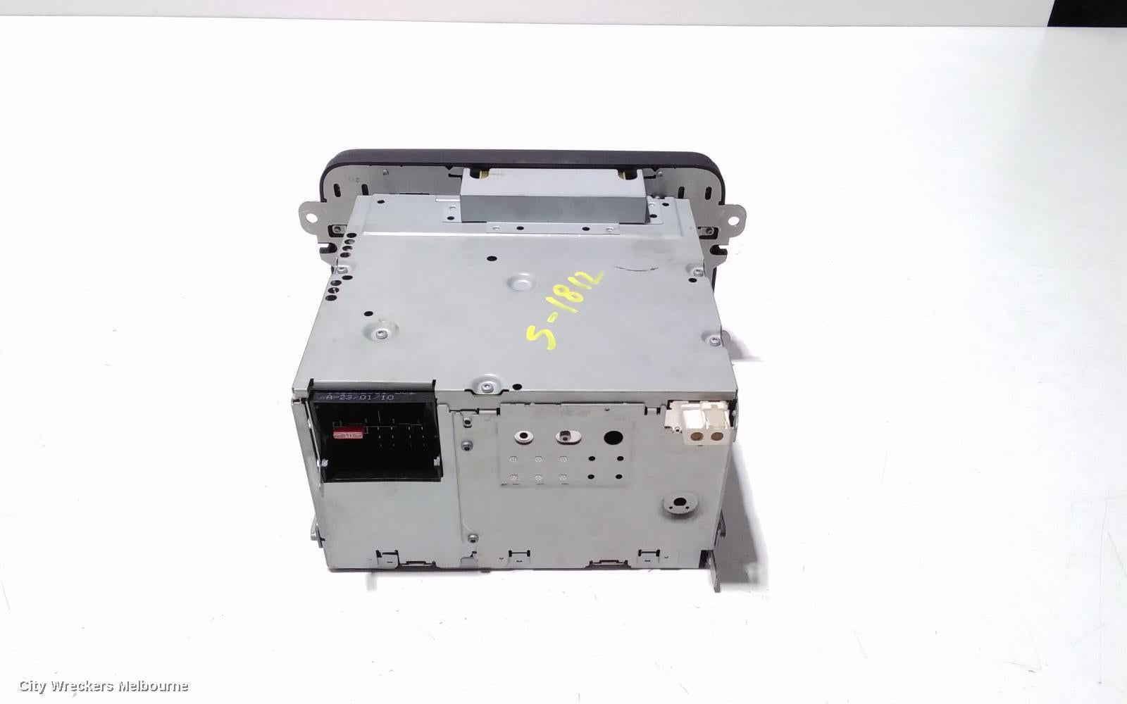 SKODA SUPERB RADIO/CD/DVD/SAT/TV, DISPLAY/HEAD UNIT, BOLERO, NON SAT NAV TYPE, 3T, 03/2009 - 04/2011 - Image 3