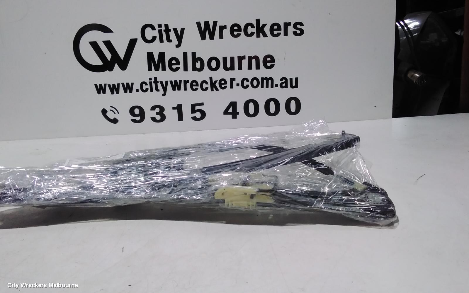 VOLKSWAGEN TIGUAN LEFT FRONT WINDOW REG/MOTOR, DOOR REG ASSY (REG AND MOTOR), 5NA, 06/2016 ONWARDS - Image 1