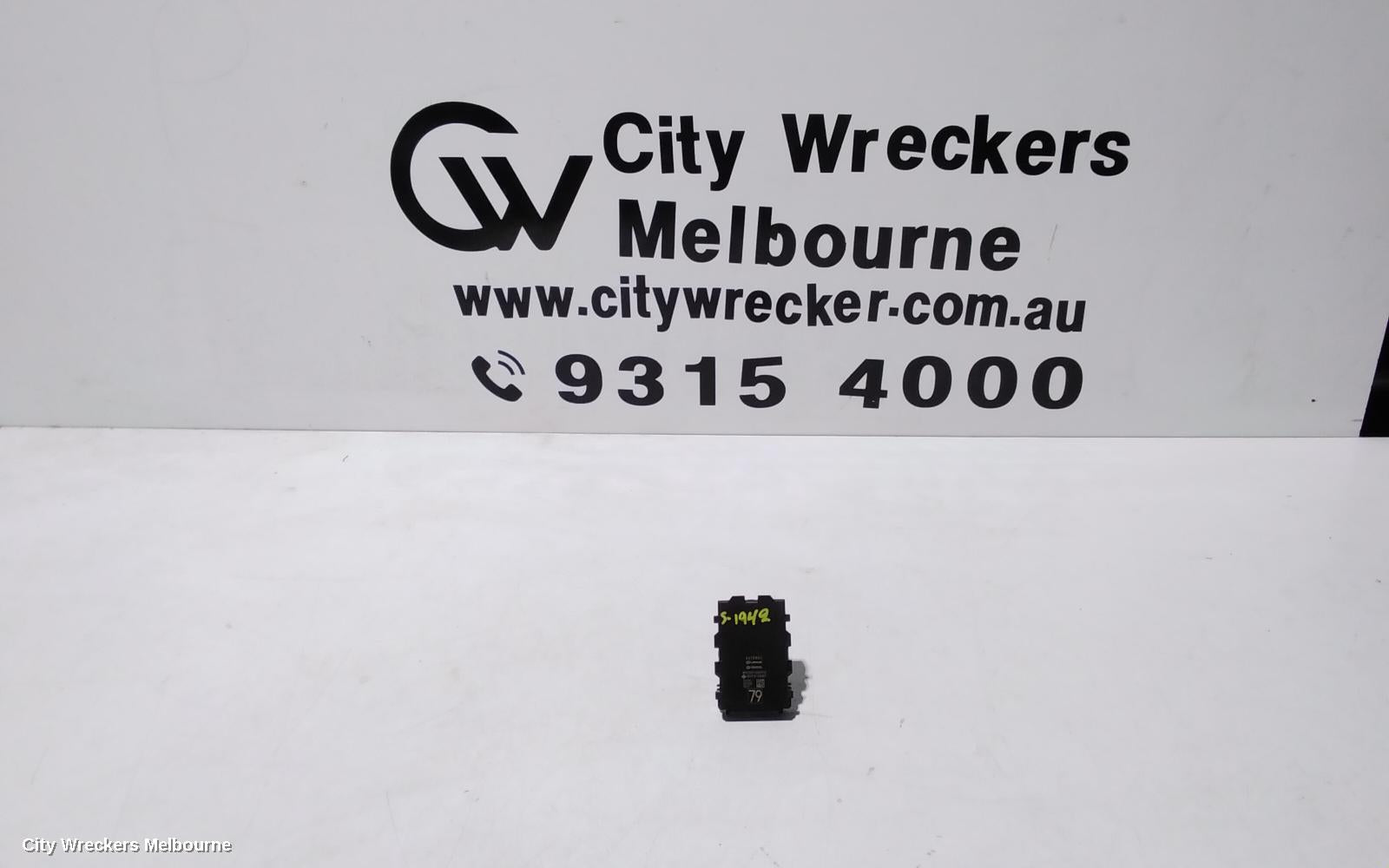 TOYOTA HIACE, 300 SERIES, 02/2019 ONWARDS, 89100-26010 COMPUTER ASSY, NETWORK GATEWAY: 107442 - Image 1