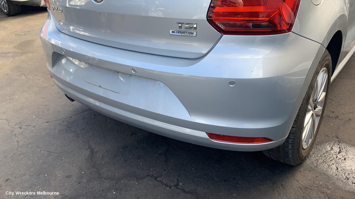 VOLKSWAGEN POLO RIGHT REAR DOOR, 6R, 5DR HATCH, 05/2010 - 09/2017 - Image 3