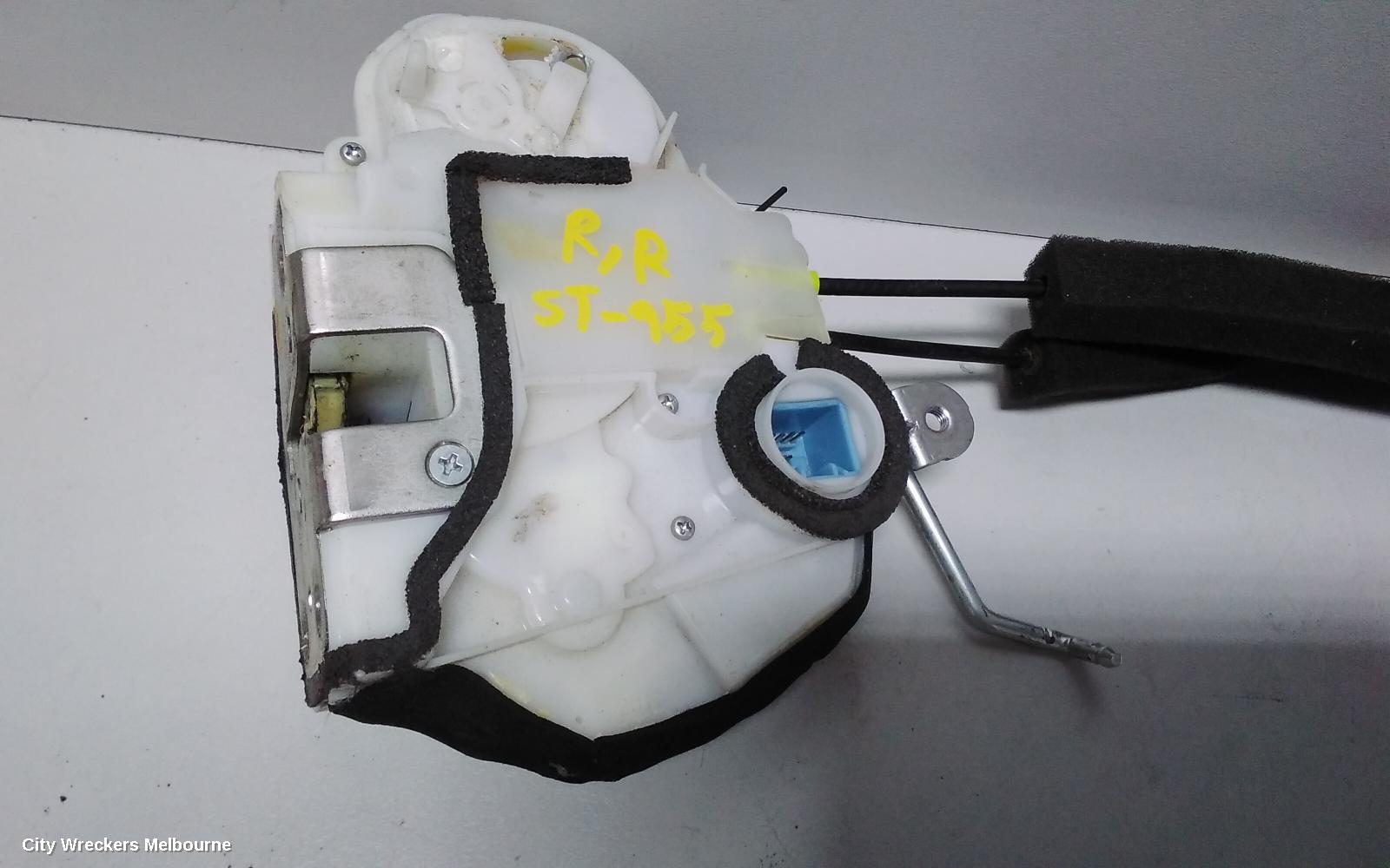 HONDA ACCORD DOOR/BOOT/GATE LOCK, RIGHT REAR DOOR LOCK, 8TH GEN, EURO (VIN JHMCU), 11/2010 - 12/2015 - Image 2