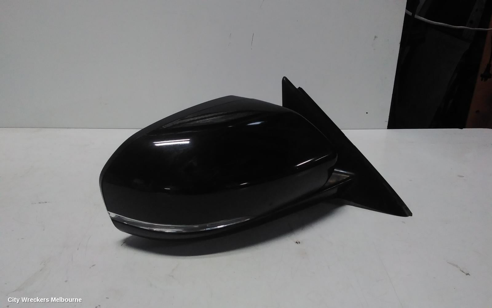 LAND ROVER RANGEROVER EVOQUE RIGHT DOOR MIRROR, L538, NON MEMORY, NON BLINDSPOT, W/ FLASHER, NON APPROACH LIGHT TYPE, 11/2011 - 12/2013 - Image 1
