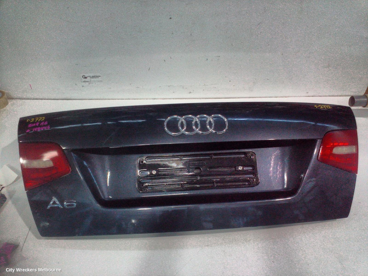AUDI A6 BOOTLID/TAILGATE, BOOTLID, C6 (UPDATE), SEDAN (HAS GARNISH LIGHTS IN BOOTLID) 12/2008 ONWARDS - Image 3