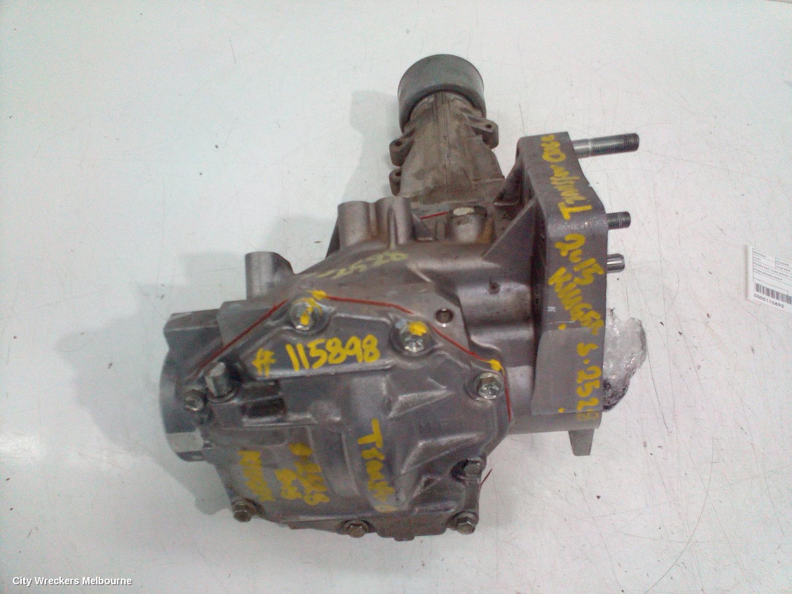 TOYOTA KLUGER TRANSFER CASE, XU50 SERIES, 03/2014 - 02/2021 - Image 2
