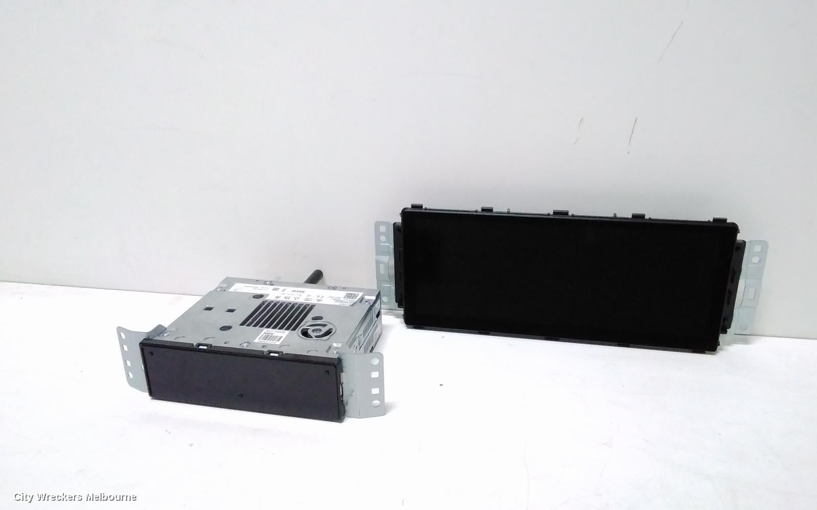 KIA CARNIVAL/GRAND CARNIVAL RADIO/CD/DVD/SAT/TV, HEAD UNIT, W/ SAT NAV TYPE, KA4, 10/2020 - 01/2024 - Image 2