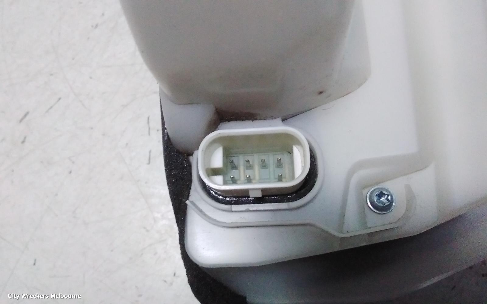 TESLA MODEL Y DOOR/BOOT/GATE LOCK, 1ST GEN, RIGHT FRONT DOOR LOCK, 03/2022 ONWARDS - Image 3