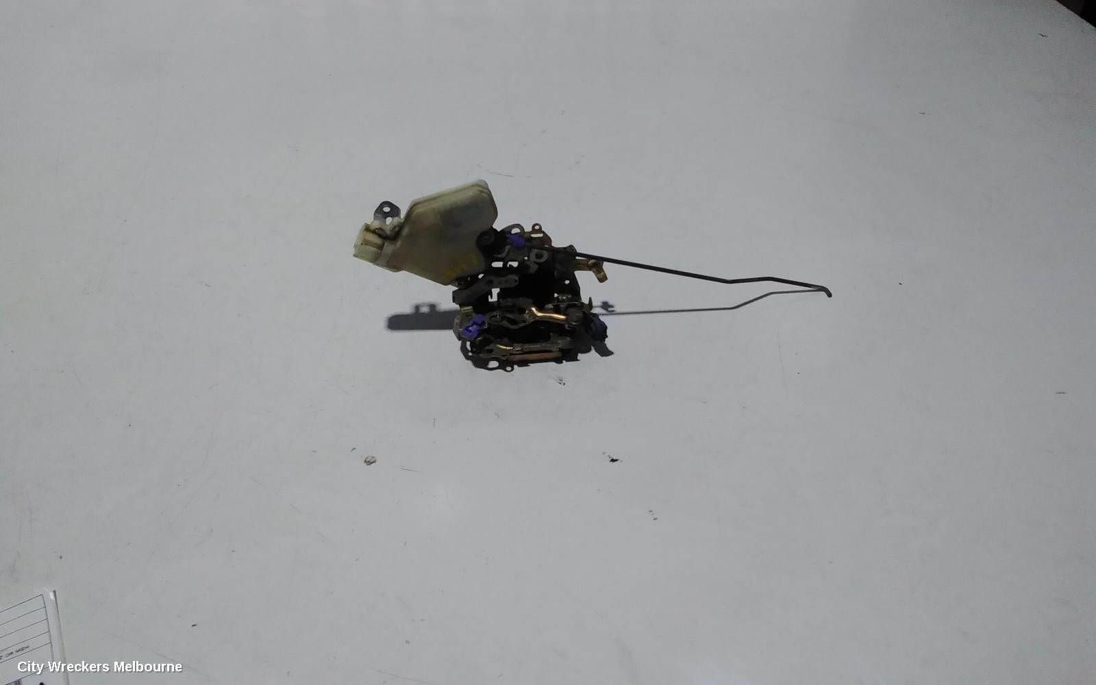 NISSAN XTRAIL DOOR/BOOT/GATE LOCK, LEFT FRONT DOOR LOCK, T30, 10/2001 - 09/2007 - Image 3