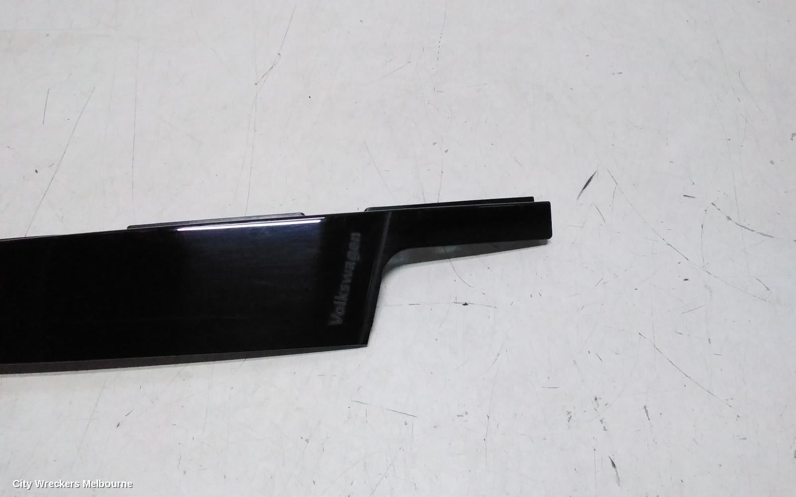 VOLKSWAGEN GOLF, GEN 8, 09/2020 ONWARDS, 5H4837902B DOOR TRIM OUTSIDE PANEL RIGHT FRONT: 145134 - Image 2