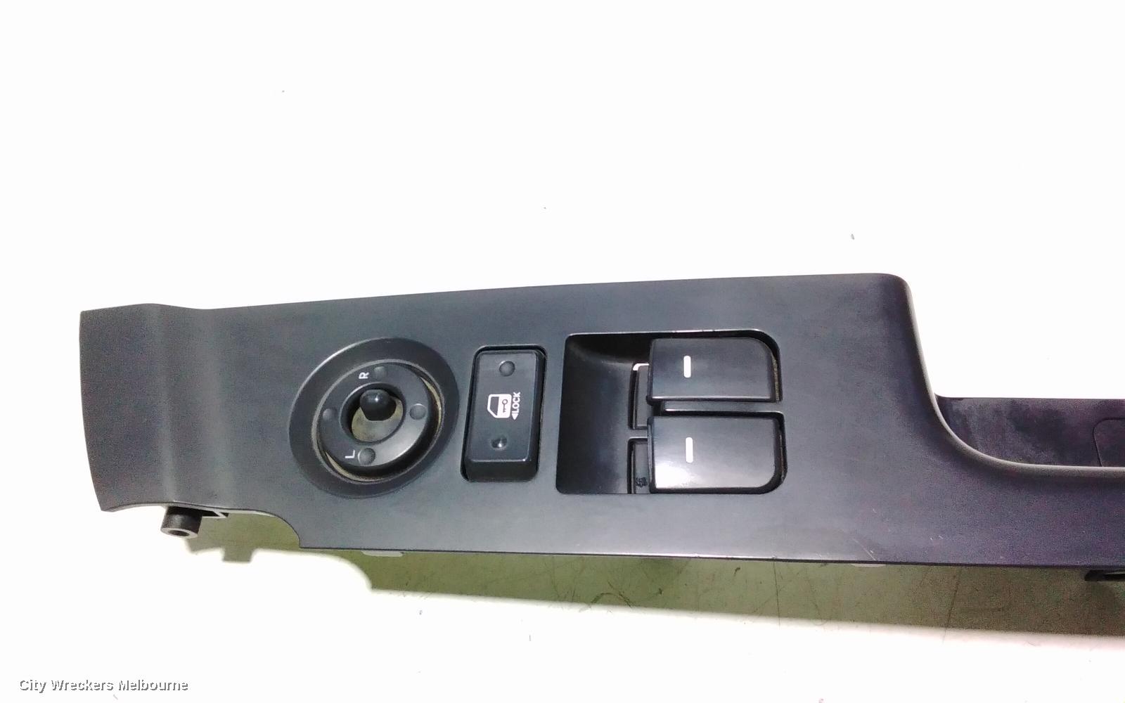 KIA CERATO PWR DR WIND SWITCH, RH FRONT (MASTER SWITCH), COUPE/KOUP, TD, 10/2008 - 03/2013 - Image 2