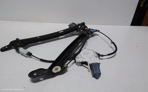 AUDI A5 RIGHT FRONT WINDOW REG/MOTOR, 8T, A5, HATCH, 08/2011 - 11/2016 - Image 1