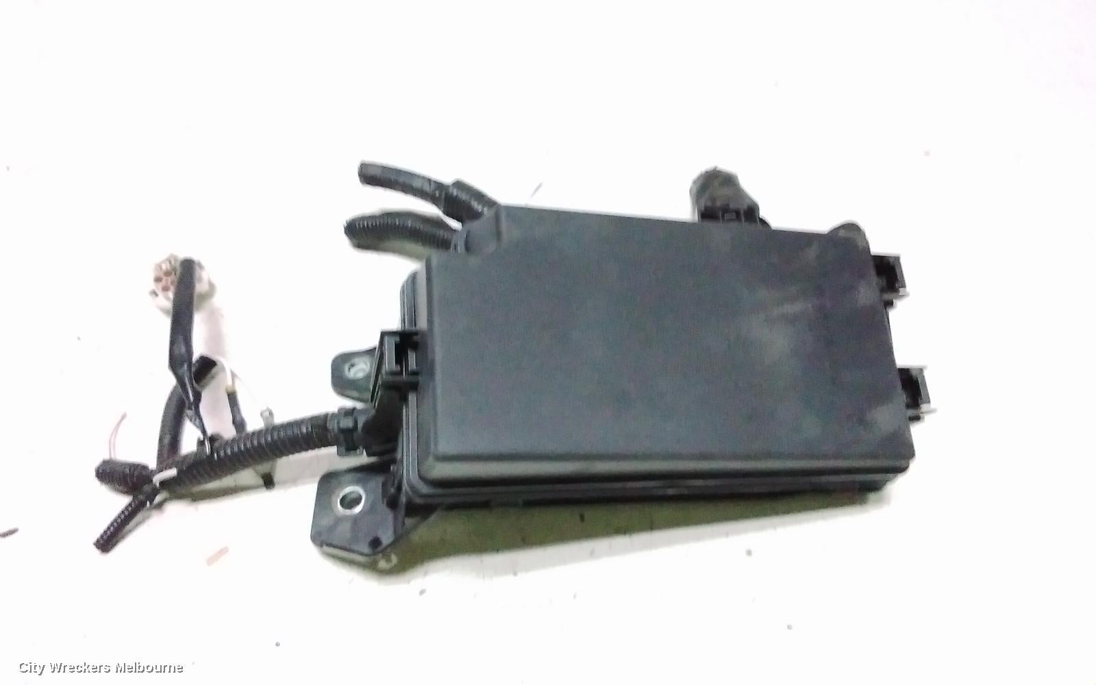 TOYOTA C-HR FUSE BOX, GEN 1, 12/2016 - 09/2023 - Image 2