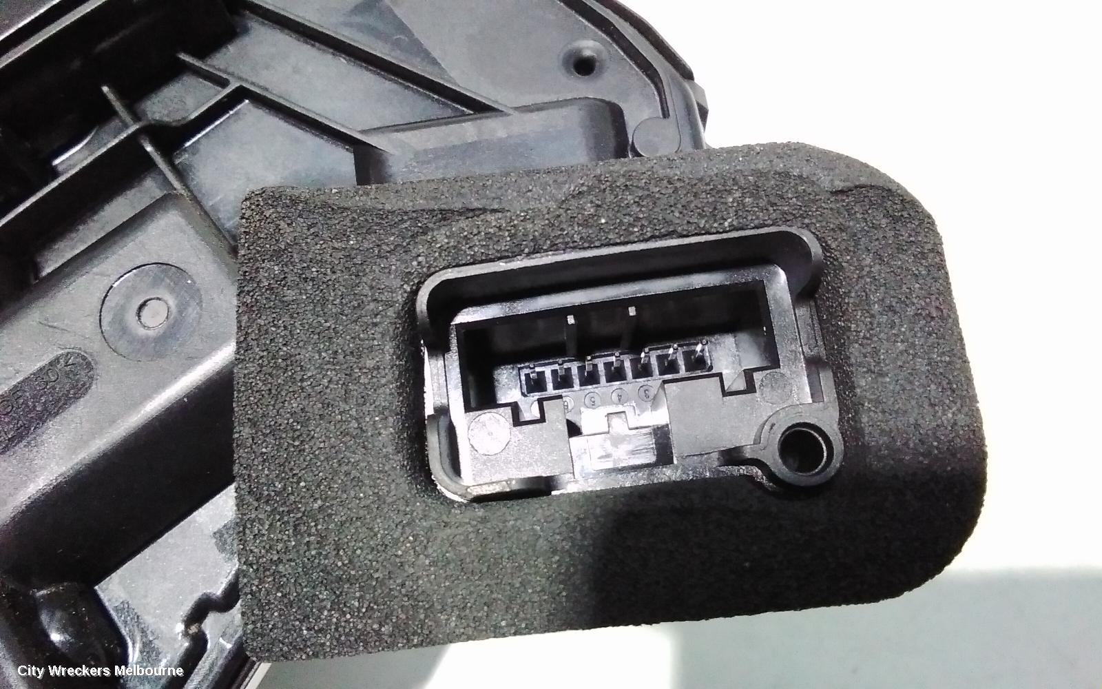 VOLKSWAGEN T-ROC DOOR/BOOT/GATE LOCK, LEFT FRONT DOOR LOCK, SPORT/STYLE/R-LINE, A1, 03/2020 ONWARDS - Image 3