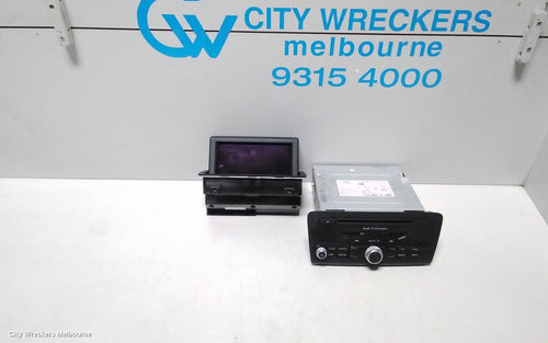 AUDI A1 RADIO/CD/DVD/SAT/TV, RADIO CONTROL UNIT, 8X, NON ACTIVE SPEAKER TYPE (P/N 4G0035053E), 11/2011 - 11/2012 - Image 1