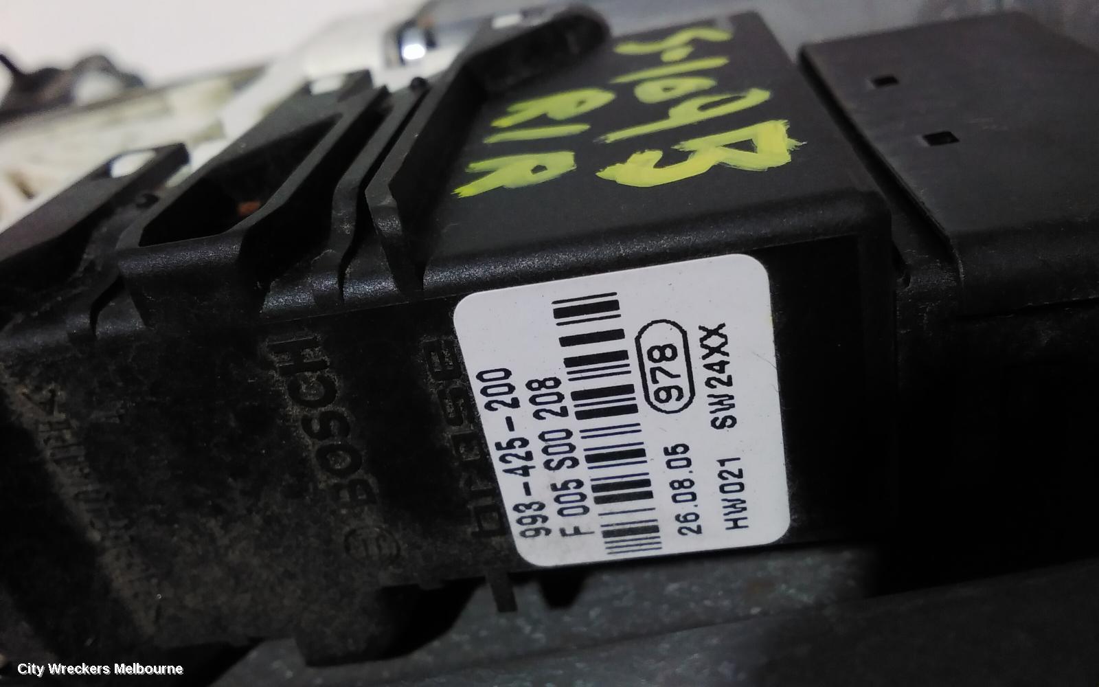 VOLKSWAGEN GOLF RIGHT REAR WND REG/MOTOR, GEN 5 06/2004 - 02/2009 - Image 3