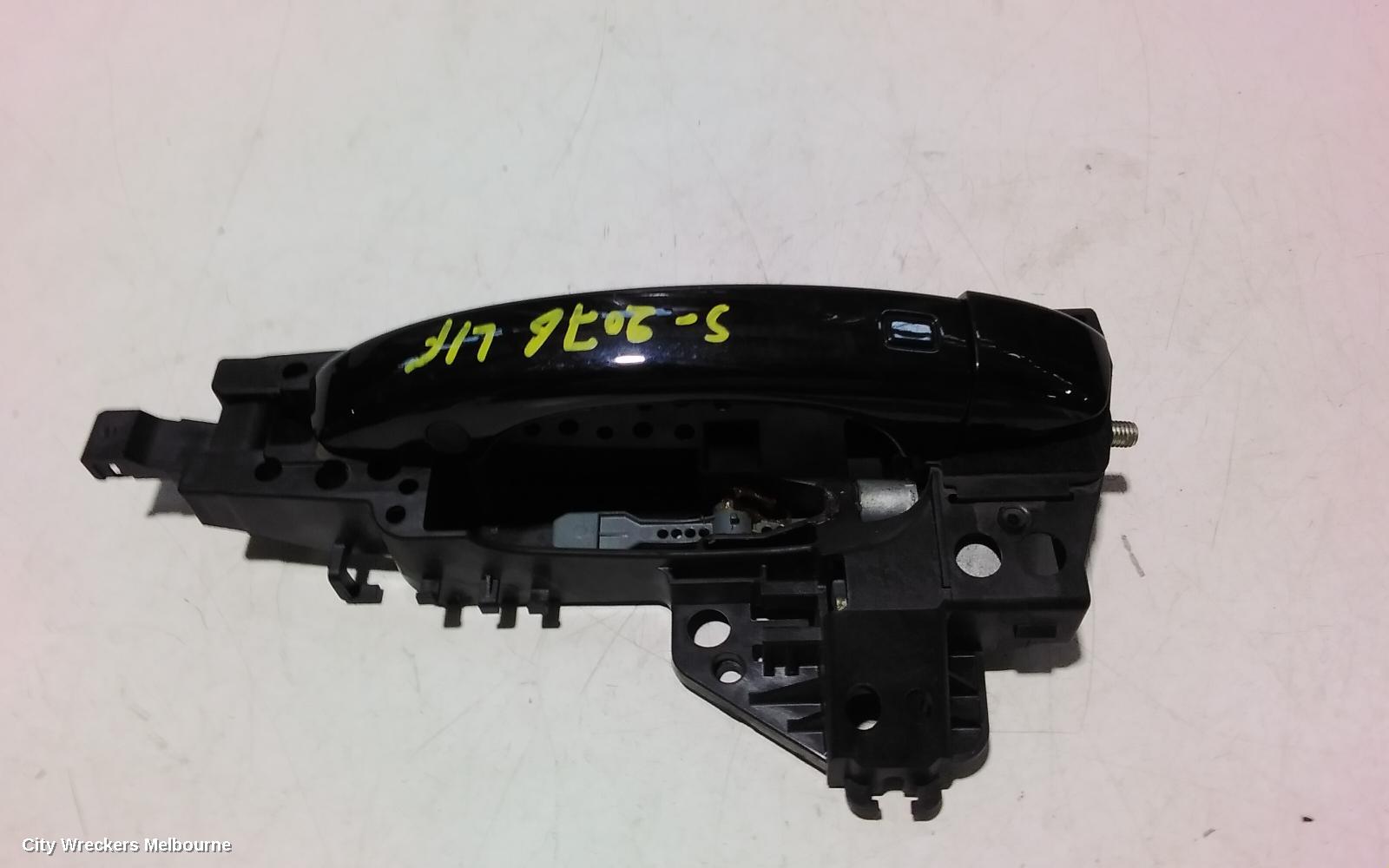 AUDI Q7 DOOR HANDLE, 4M, LH FRONT, OUTER, 07/2015 ONWARDS - Image 2