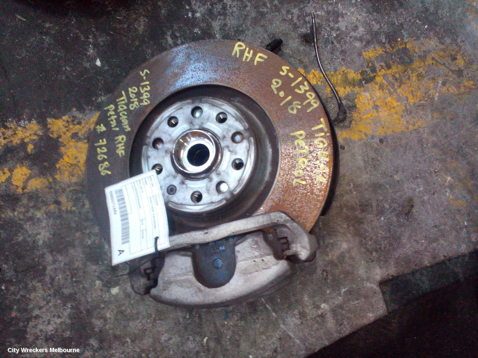 VOLKSWAGEN TIGUAN RIGHT FRONT HUB ASSEMBLY, 5NA, 06/2016 - 02/2024 - Image 2