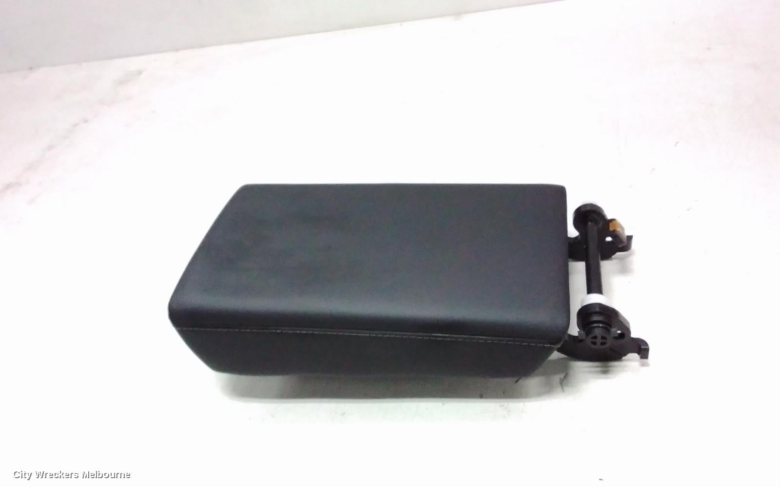TESLA MODEL 3 CONSOLE, 1ST GEN, 06/2019 ONWARDS - Image 2