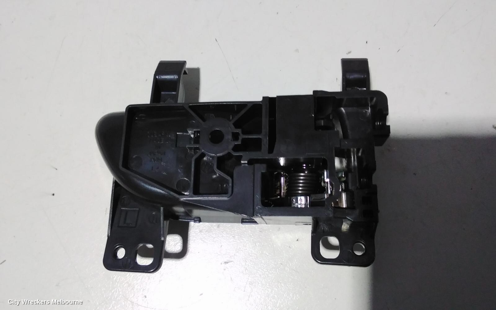 SUBARU OUTBACK DOOR HANDLE, INNER, LH FRONT, 6TH GEN, 08/2014 - 12/2020 - Image 2