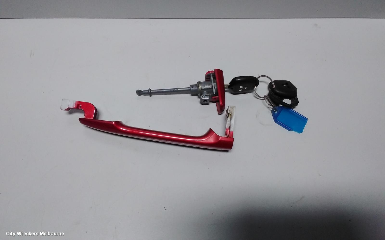 MITSUBISHI OUTLANDER DOOR HANDLE, OUTER, RH FRONT, COLOUR CODED, ZJ-ZK, 10/2012 ONWARDS - Image 1