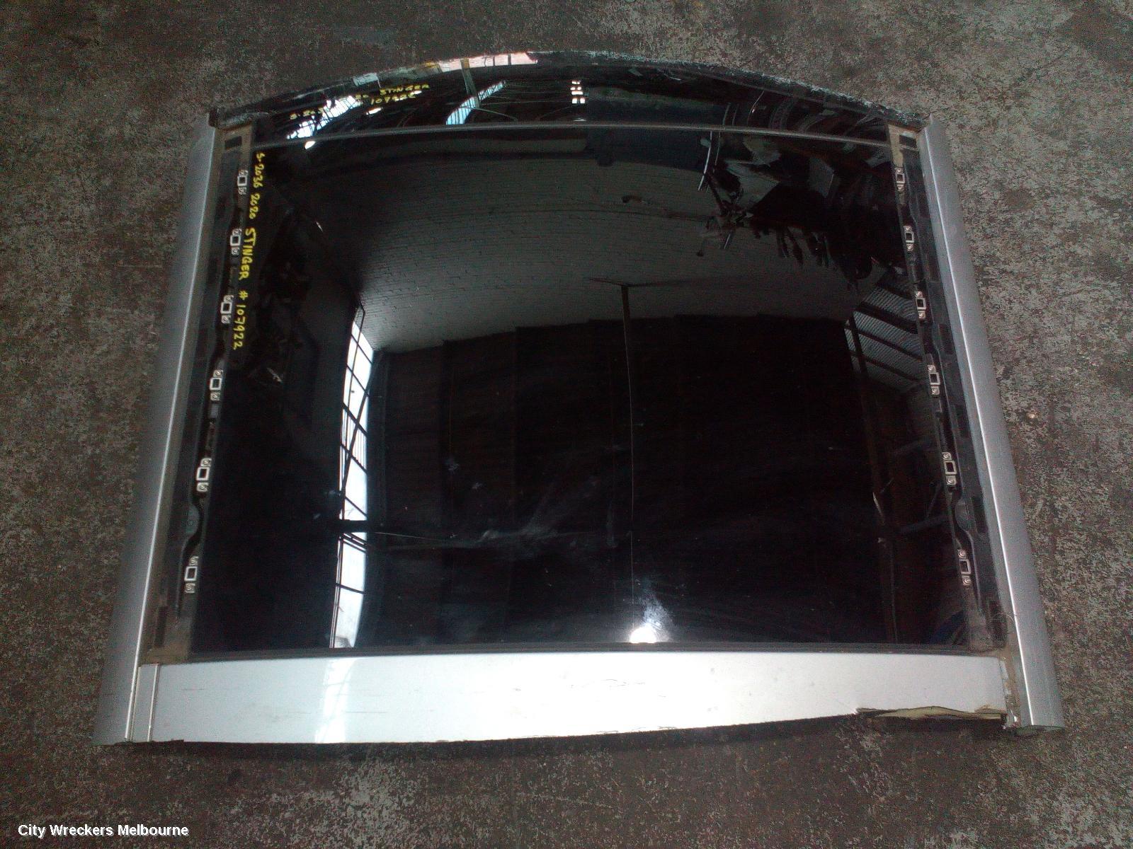 KIA STINGER ROOF GLASS/SUNROOF/T, CK, 06/2017 - 04/2023 - Image 2