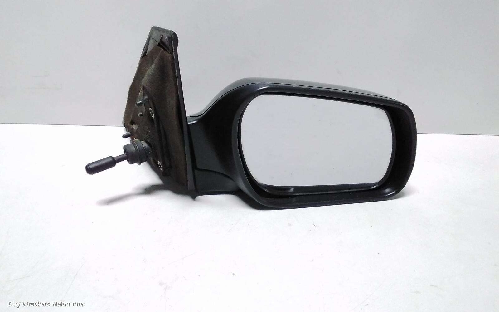MAZDA 3 RIGHT DOOR MIRROR, BK, MANUAL, SEDAN/HATCH, 01/2004 - 04/2009 - Image 1