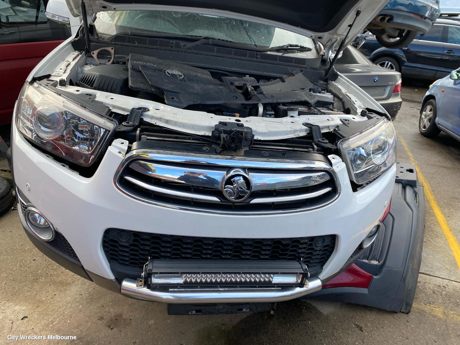 HOLDEN CAPTIVA OVERFLOW BOTTLE, CG, DIESEL/PETROL, 02/2011 - 06/2018 - Image 3