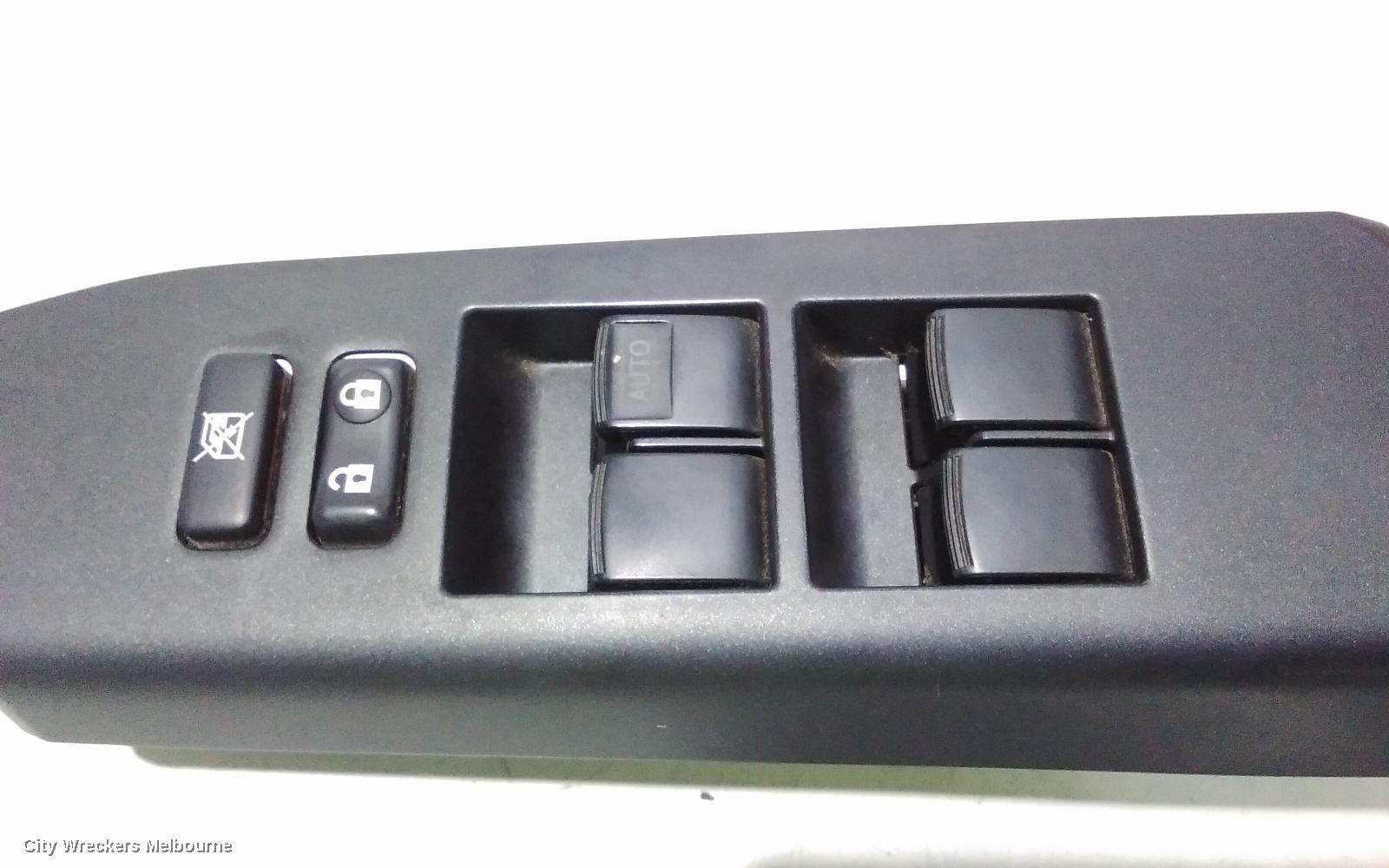 TOYOTA RAV4 PWR DR WIND SWITCH, RH FRONT (MASTER SWITCH), XA40, 12/2012 - 11/2018 - Image 3