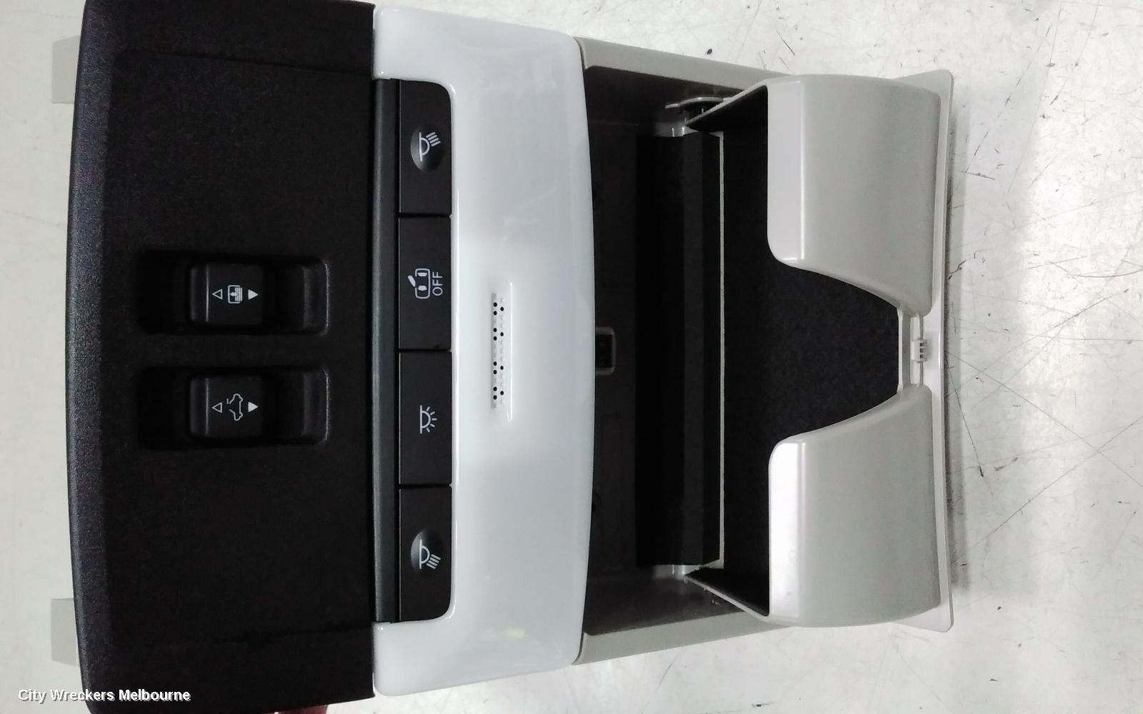 NISSAN XTRAIL COURTESY LIGHT, T33, FRONT, 08/2022 ONWARDS - Image 3