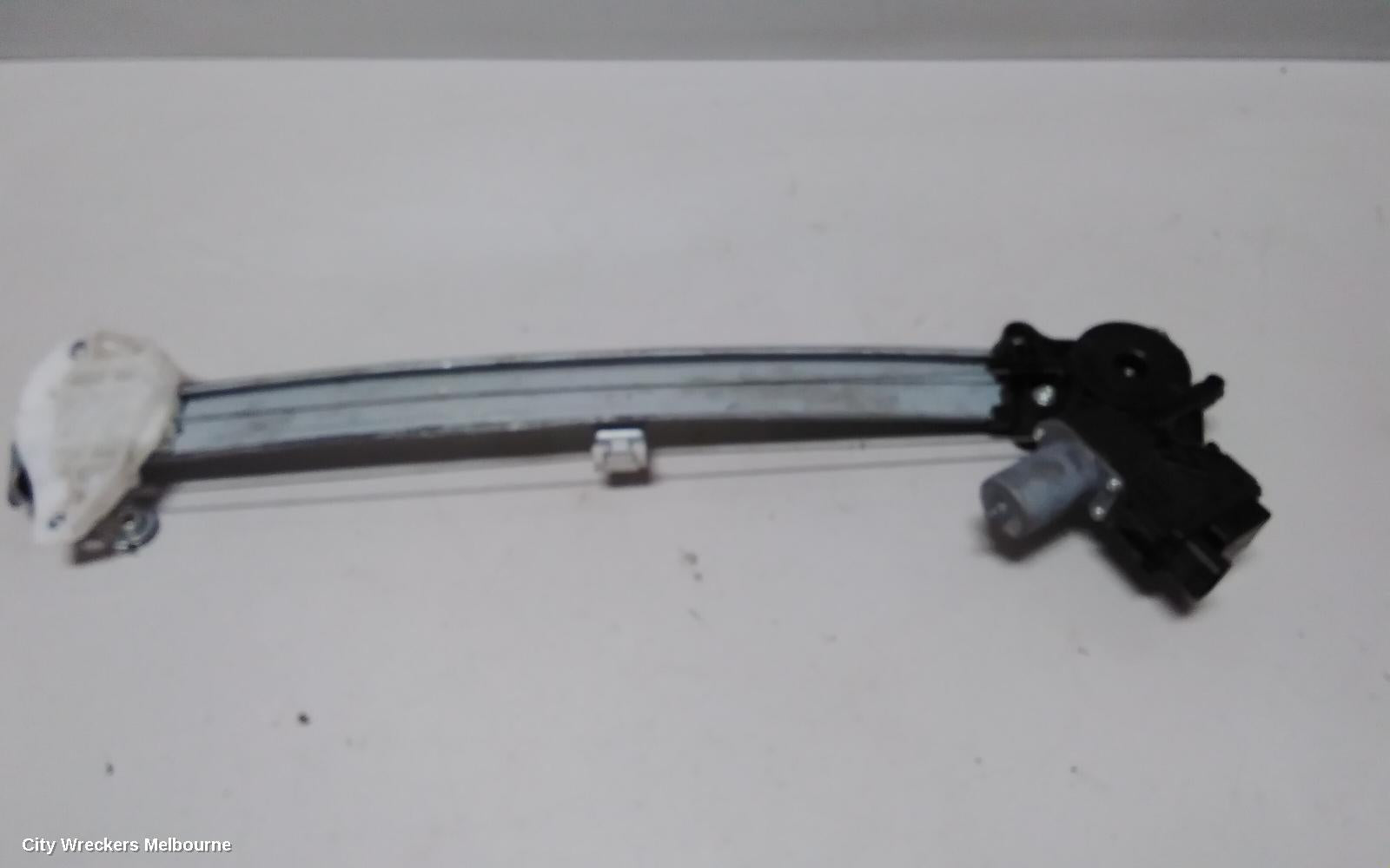 SUBARU IMPREZA LEFT FRONT WINDOW REG/MOTOR, G5, DOOR REG ASSY (REG AND MOTOR), 11/2016 - 09/2023 - Image 2