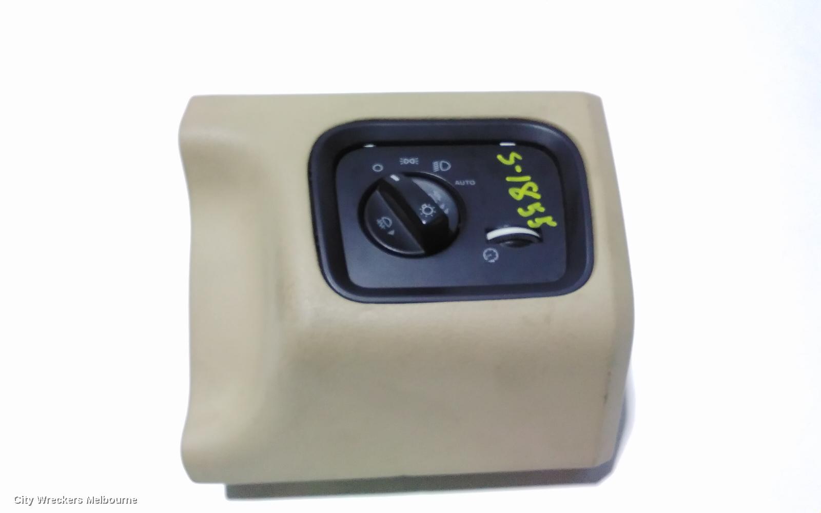 LAND ROVER RANGEROVER SPORT COMBINATION SWITCH, HEADLAMP SWITCH, L320, W/ FOGLAMP BUTTONS TYPE, 08/2005 - 09/2009 - Image 2
