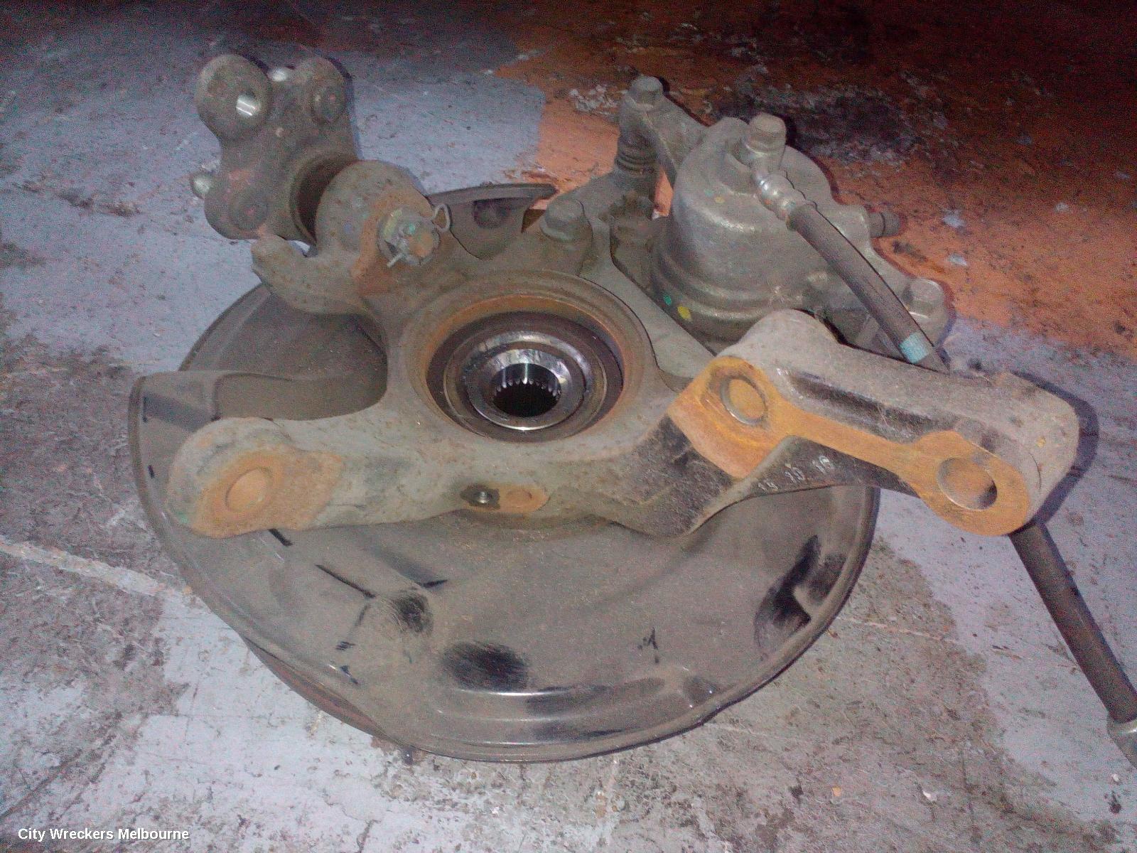 HONDA HRV RIGHT FRONT HUB ASSEMBLY, RU, 12/2014 - 10/2021 - Image 2