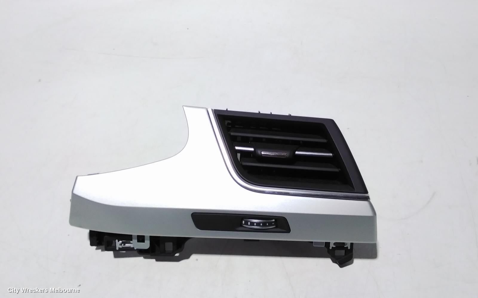 AUDI Q7, 4M, 07/2015 ONWARDS, RH AIRVENT 4M2 820 902 AJ: 94918 - Image 1