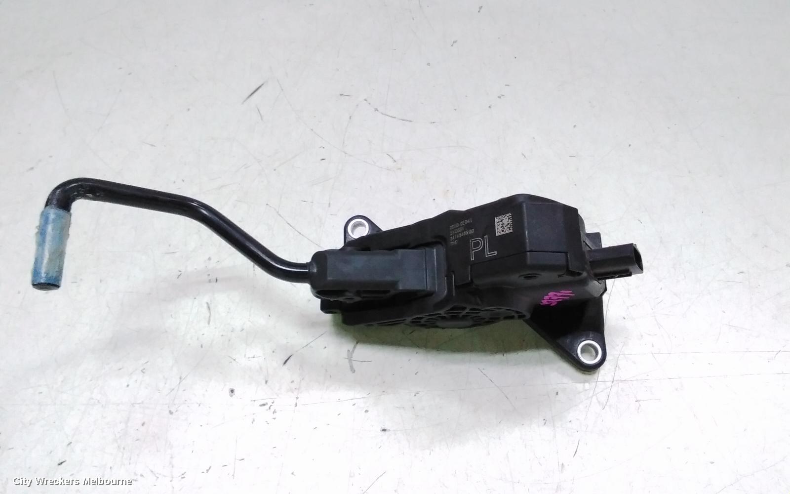 TOYOTA KLUGER PEDAL ASSEMBLY, XU70 SERIES, ACCELERATOR PEDAL, 03/2021 ONWARDS - Image 2