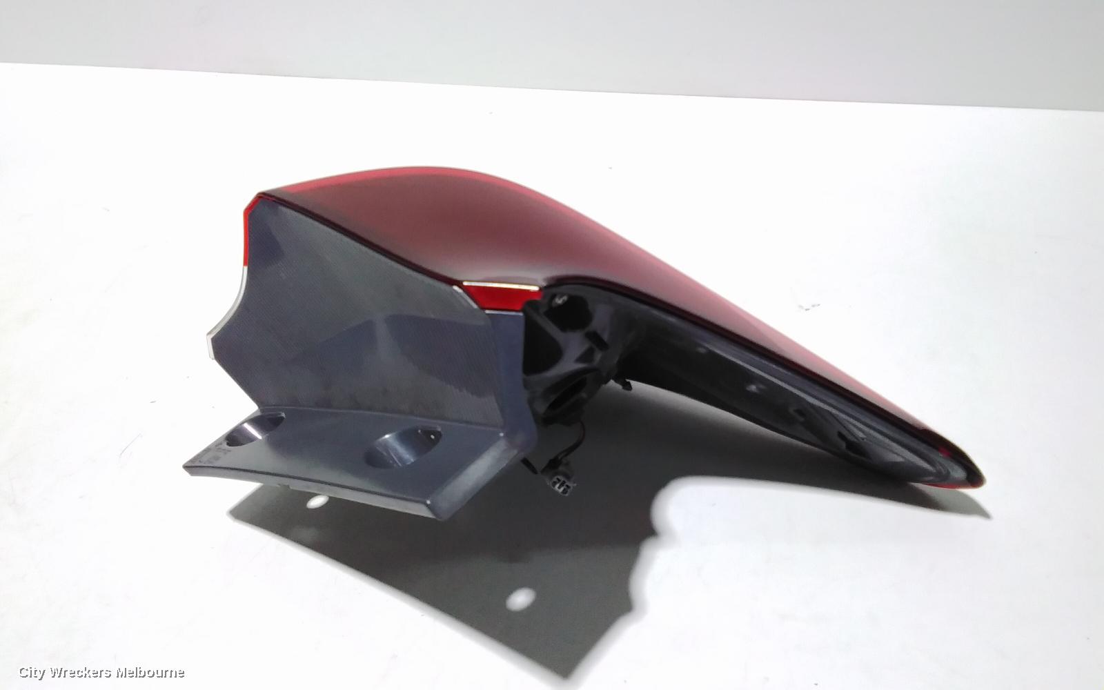TOYOTA COROLLA LEFT TAILLIGHT, ZRE182R/ZWE186R, HATCH, 03/2015 - 06/2018 - Image 3
