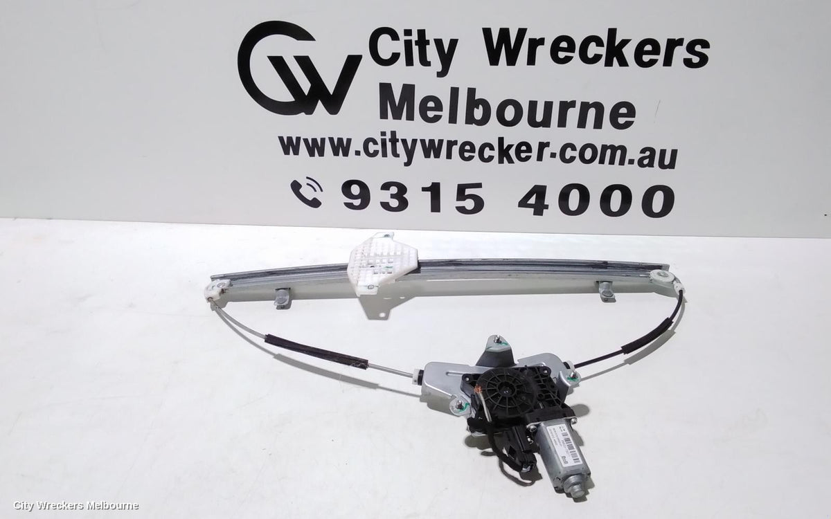 LDV G10 RIGHT FRONT WINDOW REG/MOTOR, SV7A/SV7C, DOOR REG ASSY (REG & MOTOR), 2 PIN MOTOR TYPE, WAGON/VAN, 04/2015 ONWARDS - Image 1