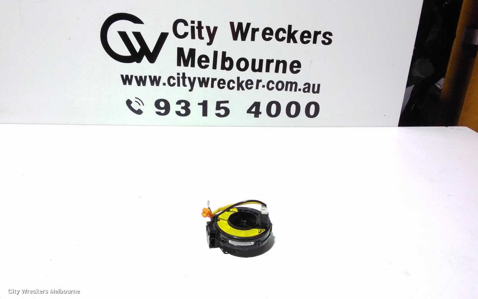 TOYOTA HIACE AIRBAG MODULE/SENSOR, CLOCKSPRING, TRH/KDH, 03/2005 - 01/2014 - Image 1