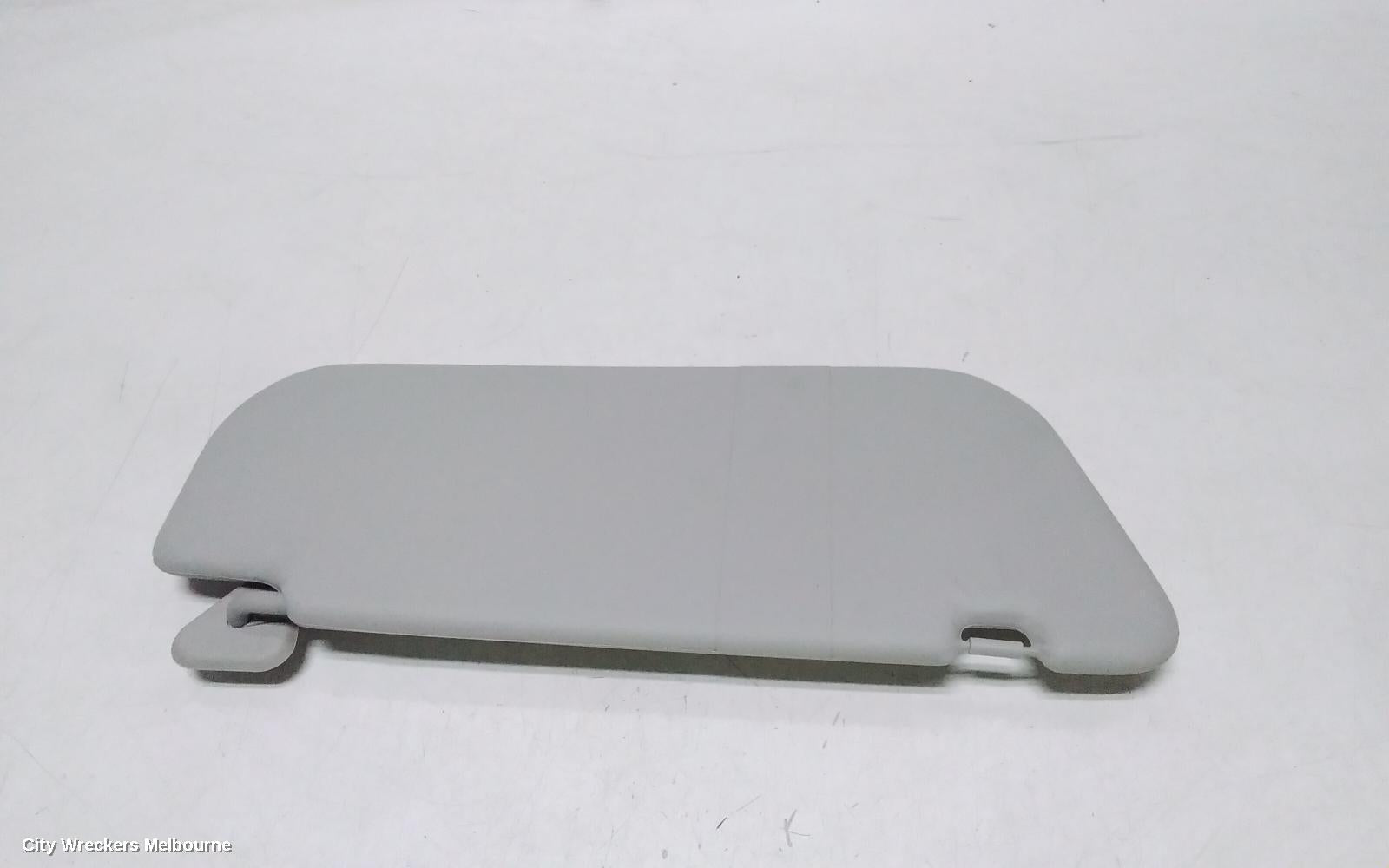 LDV DELIVER 9 SUNVISOR, RH SIDE, 07/2020 ONWARDS - Image 3