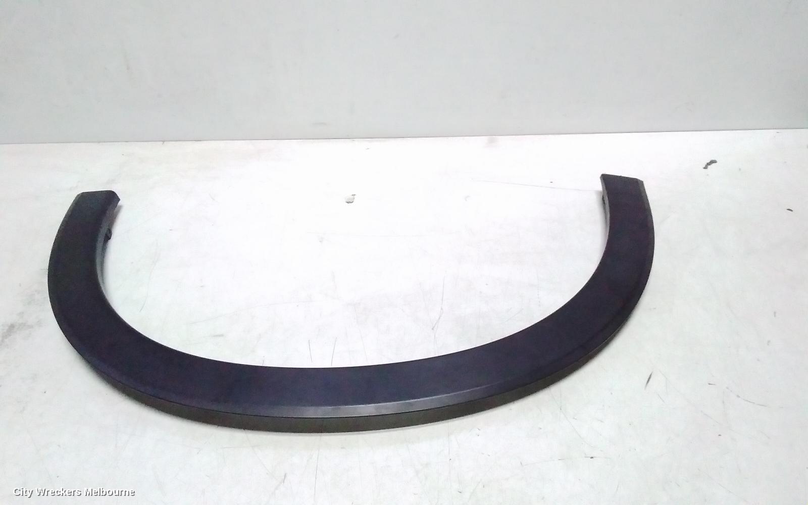 HONDA HRV WHEEL ARCH FLARE, LH FRONT, RU5, 12/2014 - 10/2021 - Image 2