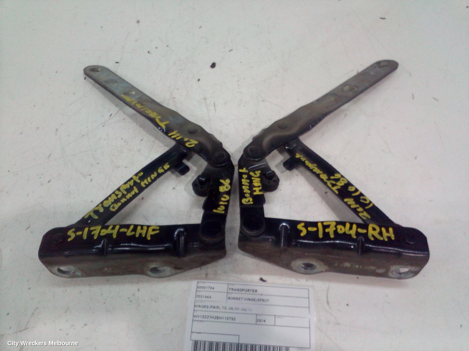VOLKSWAGEN TRANSPORTER BONNET HINGE/STRUT, HINGES (PAIR), T5, 08/2004 - 06/2015 - Image 1