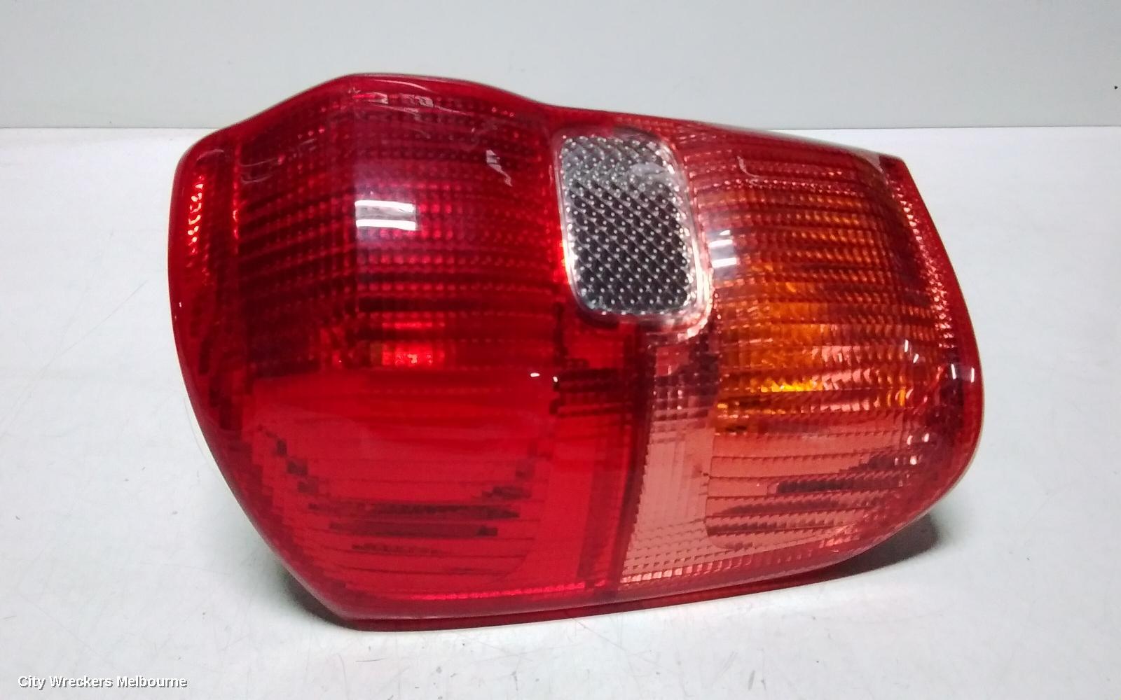 TOYOTA RAV4 LEFT TAILLIGHT, ACA2#R, LENS # 42-26, 07/2000 - 07/2003 - Image 3