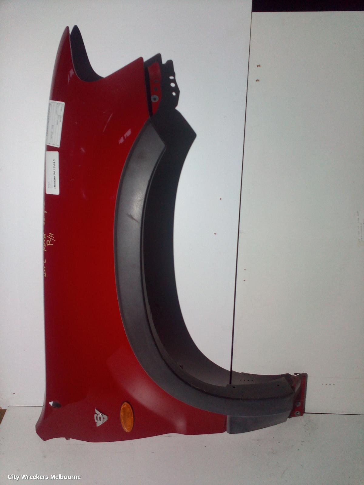 FORD ESCAPE RIGHT GUARD, BA, 02/2001 - 03/2003 - Image 2