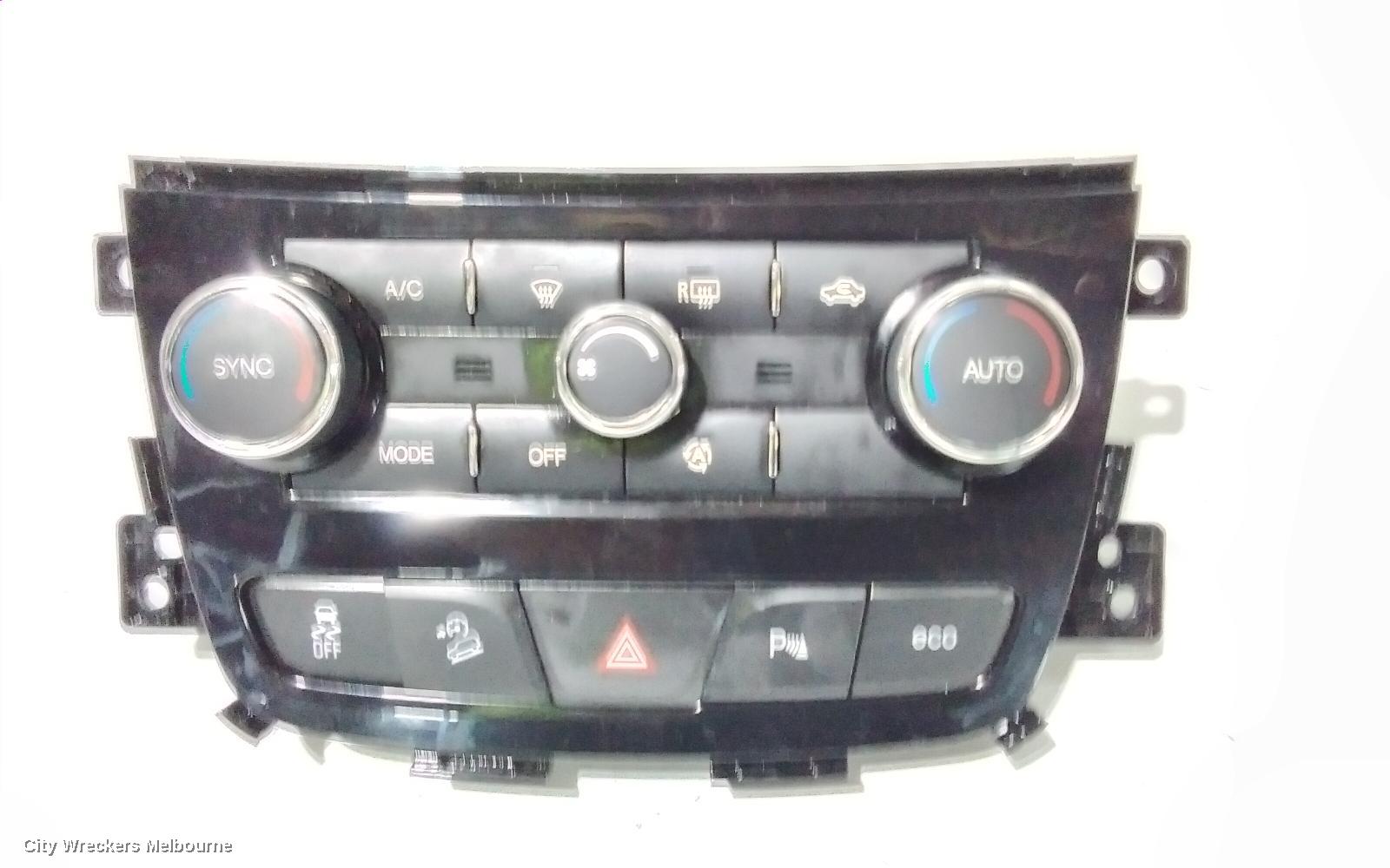 HOLDEN CAPTIVA HEATER/AC CONTROLS, DUAL ZONE CLIMATE CONTROL TYPE, W/ PARK ASSIST BUTTON TYPE, CG, 01/2014 - 06/2018 - Image 2
