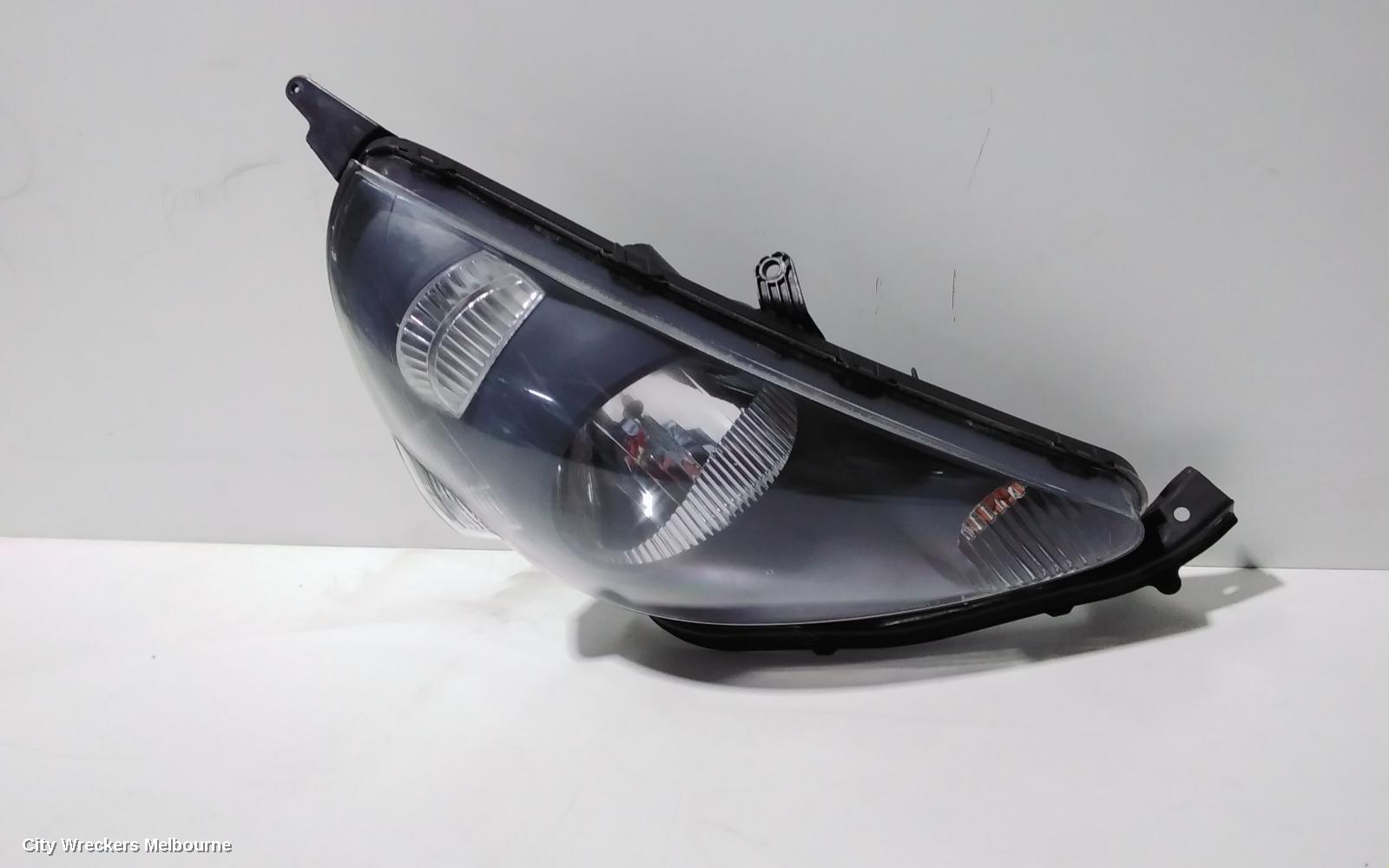 HONDA JAZZ RIGHT HEADLAMP, GD, 1.5 ENG, BLACK INNER, CHROME INSERT TYPE, MANUAL ADJ, LENS# 4944, 10/2004 - 09/2008 - Image 2